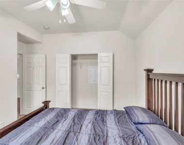 1511 Palisade Green Drive - Photo Thumbnail 30