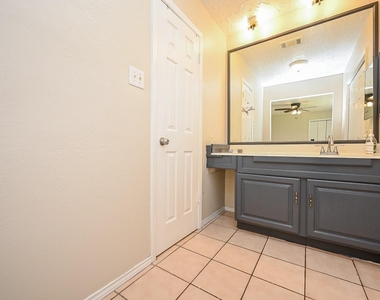 7407 W Fuqua Drive - Photo Thumbnail 25