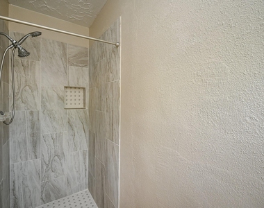 7407 W Fuqua Drive - Photo Thumbnail 18