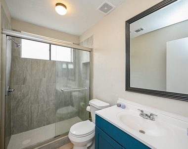 7407 W Fuqua Drive - Photo Thumbnail 28