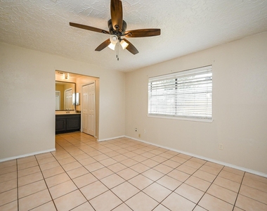 7407 W Fuqua Drive - Photo Thumbnail 26