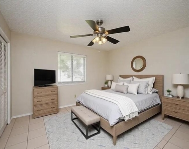 7407 W Fuqua Drive - Photo Thumbnail 17