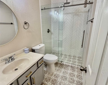 21550 Hawkspur Ridge Street - Photo Thumbnail 9