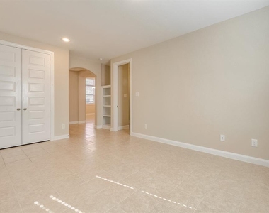 22614 Birch Ridge Meadow Drive - Photo Thumbnail 10