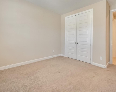 22614 Birch Ridge Meadow Drive - Photo Thumbnail 4