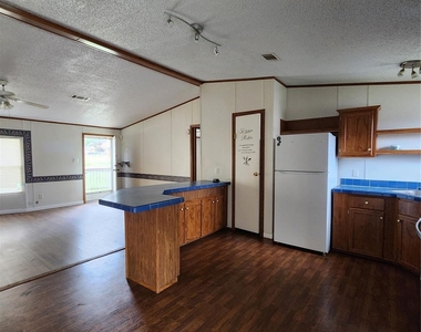 16925 W Forrestal - Photo Thumbnail 2