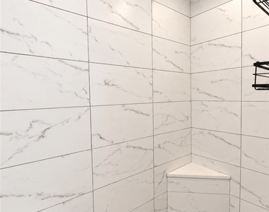 4272 Island Circle - Photo Thumbnail 19