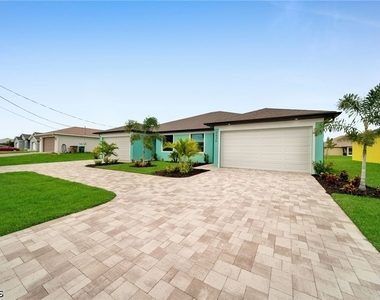 2034 Andalusia Boulevard - Photo Thumbnail 2