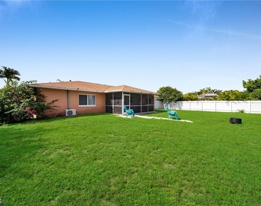 1147 Sw 39th Street - Photo Thumbnail 25