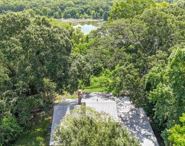 605 Clayton Street - Photo Thumbnail 2