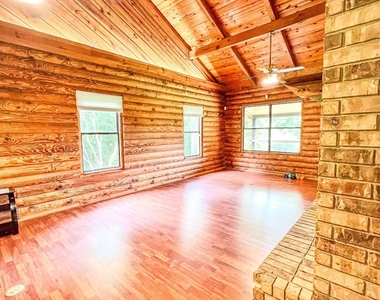 605 Clayton Street - Photo Thumbnail 19