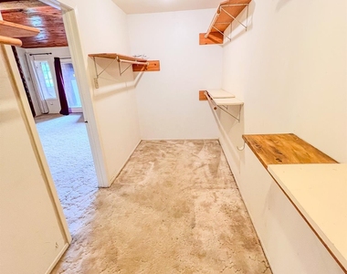 605 Clayton Street - Photo Thumbnail 25