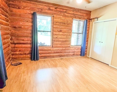 605 Clayton Street - Photo Thumbnail 30