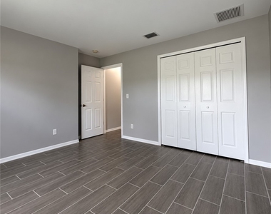 4914 Sw 27th Avenue - Photo Thumbnail 17