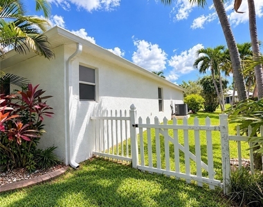 4914 Sw 27th Avenue - Photo Thumbnail 22
