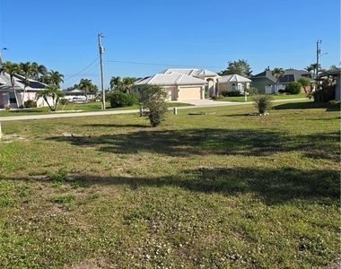 4325 Sw 7th Avenue - Photo Thumbnail 5