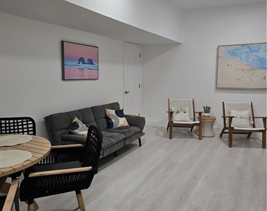 4325 Sw 7th Avenue - Photo Thumbnail 12
