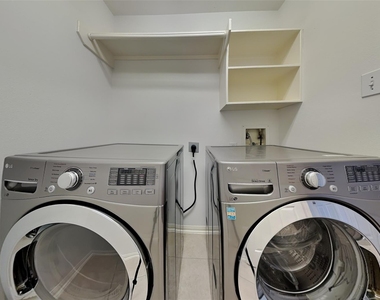 14 E Sage Creek Place - Photo Thumbnail 17