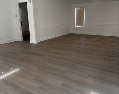 131 Oak Drive - Photo Thumbnail 16