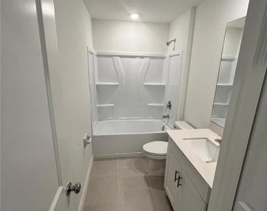 17639 Monte Isola Way - Photo Thumbnail 26