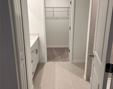 17639 Monte Isola Way - Photo Thumbnail 37