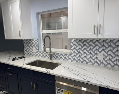 828 Victoria Drive - Photo Thumbnail 6