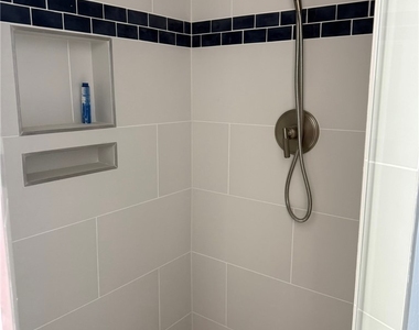 828 Victoria Drive - Photo Thumbnail 15