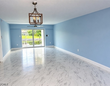828 Victoria Drive - Photo Thumbnail 1