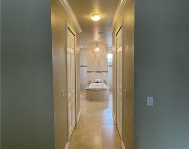 511 Sw 7th Place - Photo Thumbnail 20