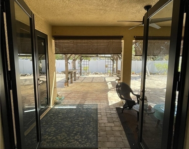 511 Sw 7th Place - Photo Thumbnail 6