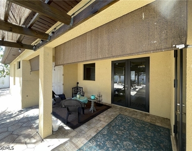 511 Sw 7th Place - Photo Thumbnail 7