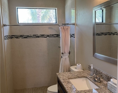 511 Sw 7th Place - Photo Thumbnail 28