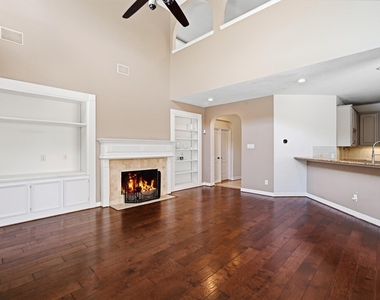 815 Chisel Point Drive - Photo Thumbnail 9
