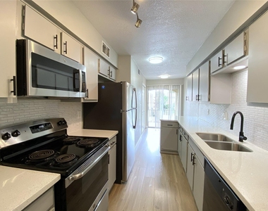 6200 W Tidwell Road - Photo Thumbnail 3