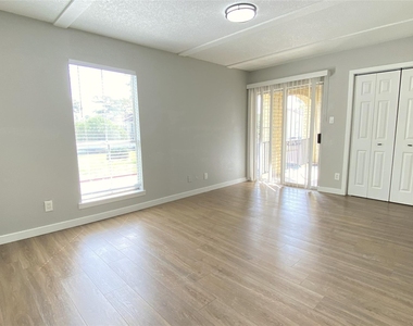 6200 W Tidwell Road - Photo Thumbnail 5