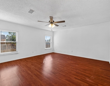 2328 Colleen Drive - Photo Thumbnail 21