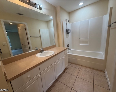 3712 3rd Street W - Photo Thumbnail 8
