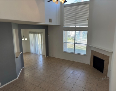 13600 Breton Ridge Street - Photo Thumbnail 10