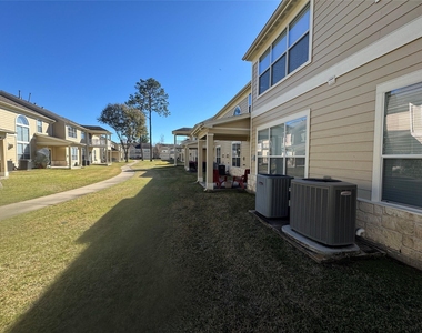 13600 Breton Ridge Street - Photo Thumbnail 26