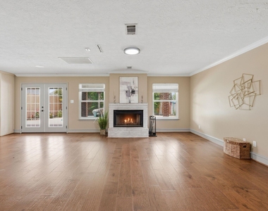 9253 Fathom Drive - Photo Thumbnail 16