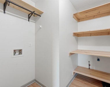 9253 Fathom Drive - Photo Thumbnail 31