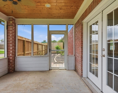 9253 Fathom Drive - Photo Thumbnail 33