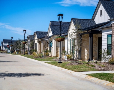 15010 Sparrows Nest Lane - Photo Thumbnail 35