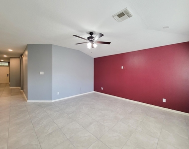 1206 Hemple Drive - Photo Thumbnail 16