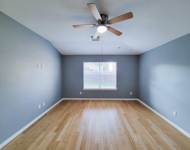 1206 Hemple Drive - Photo Thumbnail 28