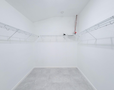 1206 Hemple Drive - Photo Thumbnail 33