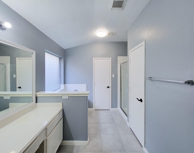 1206 Hemple Drive - Photo Thumbnail 30