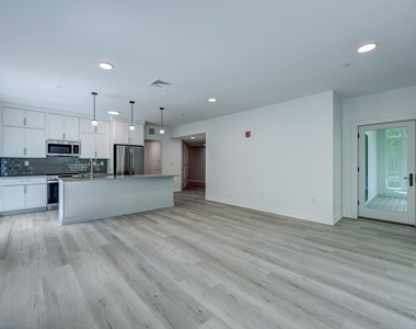 2059 Lafayette - Photo Thumbnail 17