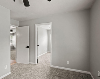 7306 Parker Road - Photo Thumbnail 11