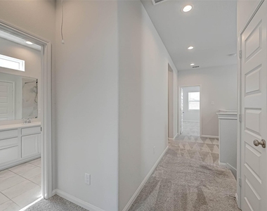 9905 Brickhouse Drive - Photo Thumbnail 22